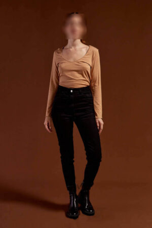 Img 2213974 680x1020 1.jpg