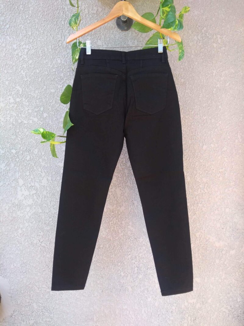 IMG 20211117 111918734 scaled 12.jpg